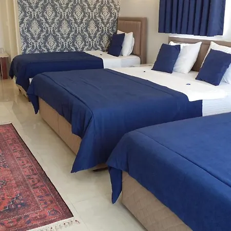 The Cotton House Bed and breakfast 2*