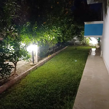 Bed and breakfast The Cotton House 2*