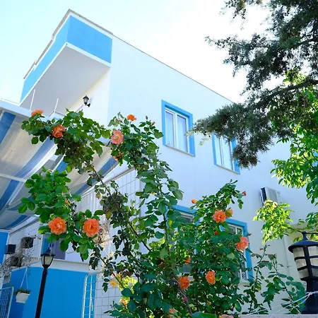 The Cotton House فندق مبيت وإفطار 4*