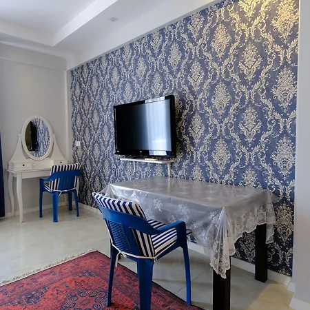 Couette-café The Cotton House 4*
