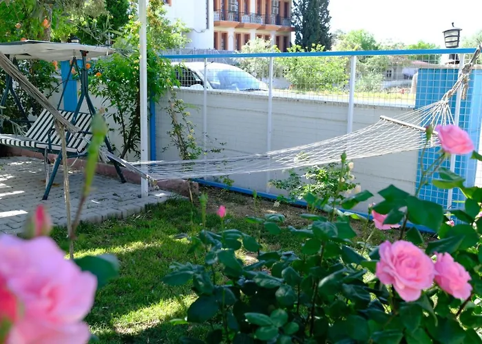 The Cotton House Bed & Breakfast 4*