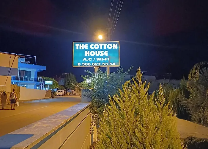 The Cotton House 4*
