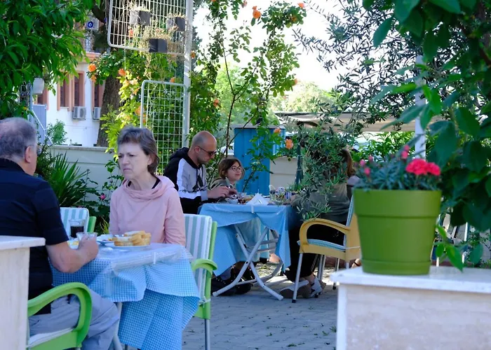 Bed & Breakfast The Cotton House 4*