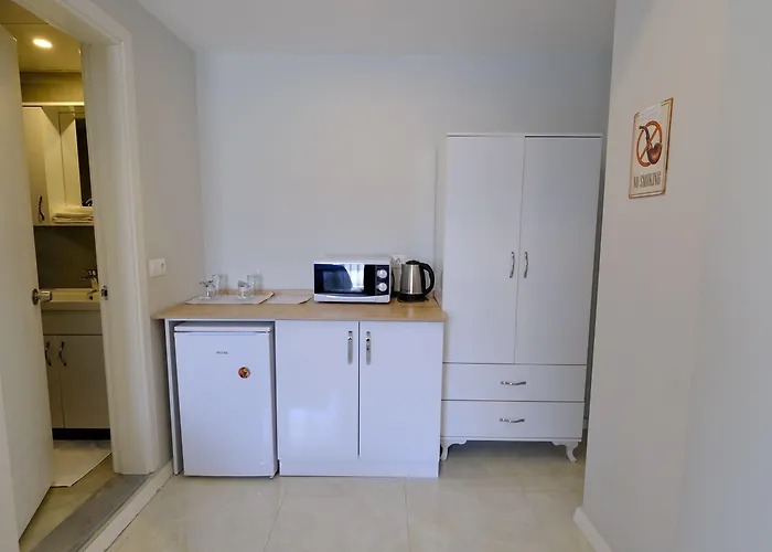 The Cotton House Bed & Breakfast 4*